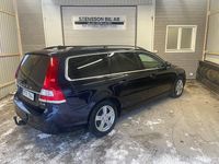 Begagnad Volvo V70 Momentum 181 HK (133 kW) 2015 Blå Kombi