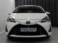 begagnad Toyota Yaris Hybrid e-CVT / B-kamera / MOMS / Euro 6