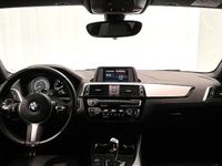 begagnad BMW 118 i M sport Shadowline Sensorer Skinn 2019, Halvkombi