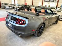 begagnad Ford Mustang V6 Convertible SelectShift 309hk