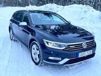 Begagnad VW Passat Alltrack 240 HK (176 kW) 2017 Svart metallic Kombi