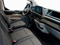 Ny Ford E-Transit 2026 Vit Van