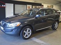 begagnad Volvo XC60 2.4D (163hk) AWD Geartronic Summum / D-värmare / City Safety M.M