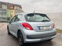 Begagnad Peugeot 207 90 HK (66 kW) 2010 Halvkombi
