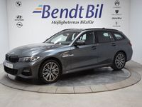 begagnad BMW 328 330e xDrive Touring M Sport Navigation Fri Service 2022, Kombi