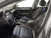 begagnad VW Passat Sportscombi SC GT 2.0 TDI SCR 4MOTION 190h