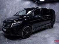 Begagnad Mercedes V300 AMG line 237 HK (174 kW) 2024 Svart Minibuss
