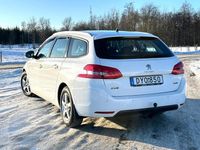 Begagnad Peugeot 308 SW 120 HK (88 kW) 2015 Kombi