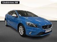 Begagnad Volvo V40 R-Design 190 HK (139 kW) 2015 Blå Halvkombi