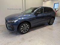 Begagnad Volvo XC60 Plus 350 HK (257 kW) 2023 Mörkblå SUV