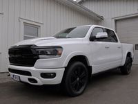 begagnad Dodge Ram Crew Cab 4x4 Hemi Laramie Night 360° Moms Pan