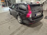 Begagnad Volvo V50 Summum 136 HK (100 kW) 2008 Svart Kombi