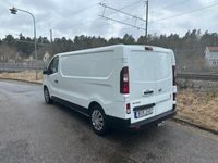 begagnad Nissan NV300 1.6 dCi Euro 6 Nav Värmare L2 125 hk