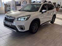 Begagnad Subaru Forester Active 150 HK (110 kW) 2019 Vit SUV