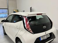 begagnad Toyota Aygo 5-dörrar 1.0 VVT-i Euro 6 NY BESIKTAD NY SERVAD