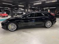 Begagnad Porsche Panamera 4 Sport Turismo 462 HK (339 kW) 2018 Svart Sedan