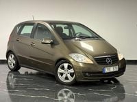 Begagnad Mercedes A180 Classic 109 HK (80 kW) 2009 Ljusbrun Halvkombi