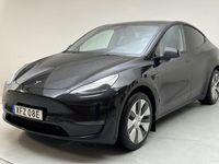 Begagnad Tesla Model Y Long Range AWD 378 kW (514 HK) 2022 Svart SUV