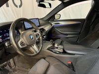 begagnad BMW 520 d xDrive MHEV M-Sport Navi D-värm Drag Moms