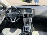 Begagnad Volvo V40 CC Summum 150 HK (110 kW) 2018 Metallic Kombi