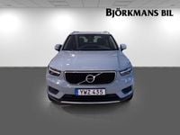 Begagnad Volvo XC40 Momentum 150 HK (110 kW) 2018 Ljusblå SUV