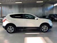 begagnad Nissan Qashqai 2.0 4x4 CVT Euro 5