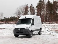 Ny Mercedes E-Sprinter 110 kW (150 HK) 2025 Van
