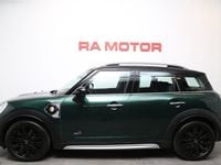 Begagnad Mini Cooper Countryman Salt 224 HK (164 kW) 2019 British racing green metallic SUV