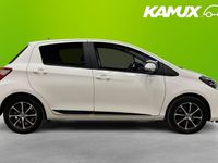 Begagnad Toyota Yaris Style 112 HK (82 kW) 2017 Vit Halvkombi