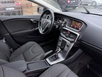 Begagnad Volvo V40 152 HK (111 kW) 2019 Grå Halvkombi