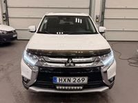 Begagnad Mitsubishi Outlander 150 HK (110 kW) 2018 Vit SUV
