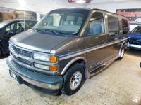 begagnad Chevrolet Express G1500 Conversion Van 5.7 V8 Hydra-Matic