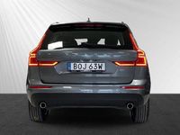 Begagnad Volvo XC60 Momentum 200 HK (147 kW) 2021 Grå SUV