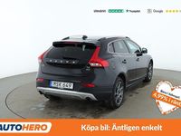 Begagnad Volvo V40 Ocean Race 190 HK (139 kW) 2015 Svart Halvkombi