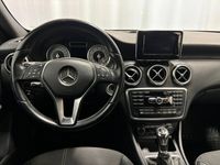 begagnad Mercedes A180 / Halvläder / Backsensorer / Audio