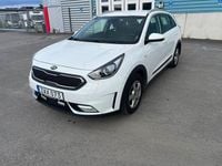 Begagnad Kia Niro Advance 142 HK (104 kW) 2017 Vit SUV