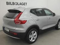 Begagnad Volvo XC40 Core 200 HK (147 kW) 2023 Silver SUV