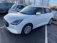 Begagnad Suzuki Swift 83 HK (61 kW) 2024 Vit Halvkombi