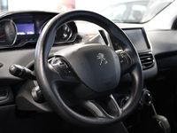 begagnad Peugeot 208 5-dörrar 1.4 VTi / Kamkedja / Lågmil / 95hk