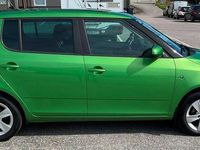 Begagnad Skoda Fabia Ambiente 86 HK (63 kW) 2014 Grön Halvkombi