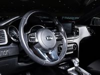 begagnad Kia Ceed Sportswagon Plug-in Hybrid Advance 141hk *V-hjul*