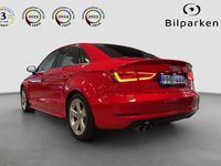 Begagnad Audi A3 Ambition 140 HK (102 kW) 2013 Röd Sedan