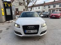 Begagnad Audi A3 Comfort 105 HK (77 kW) 2012 Vit Halvkombi