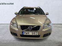 begagnad Volvo V70 D2 D2 Momentum Automat Dragkrok / Bluetooth 2013 Brun