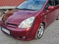 begagnad Toyota Corolla Verso 2.2 D-CAT