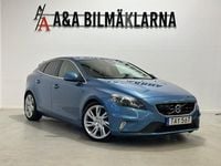 Begagnad Volvo V40 R-Design Momentum 120 HK (88 kW) 2015 Blå Halvkombi