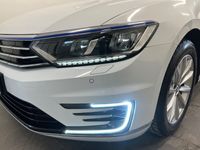 begagnad VW Passat Sportscombi GTE Kamera CarPlay VINTERDÄCK