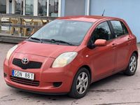 begagnad Toyota Yaris 5-dörrar 1.3 VVT-i skattad O Besikta