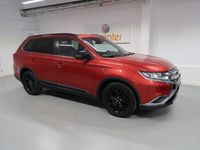 begagnad Mitsubishi Outlander 2.0 4WD 7-sits V-Däck ingår Drag-360kamera-Taklucka-AdaptivFH-BT