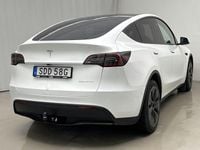 Begagnad Tesla Model Y 378 kW (514 HK) 2024 Vit SUV